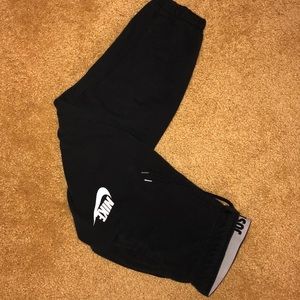 nike joggers
